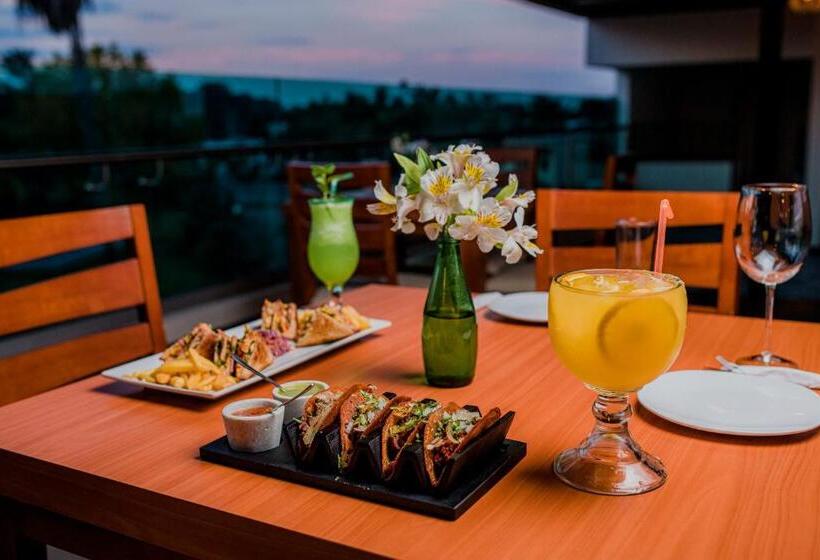 Отель La Querencia