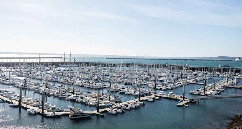 ホテル Le Barracuda & Spa, Centre Port, Pieds Dans L Eau, Vue Mer