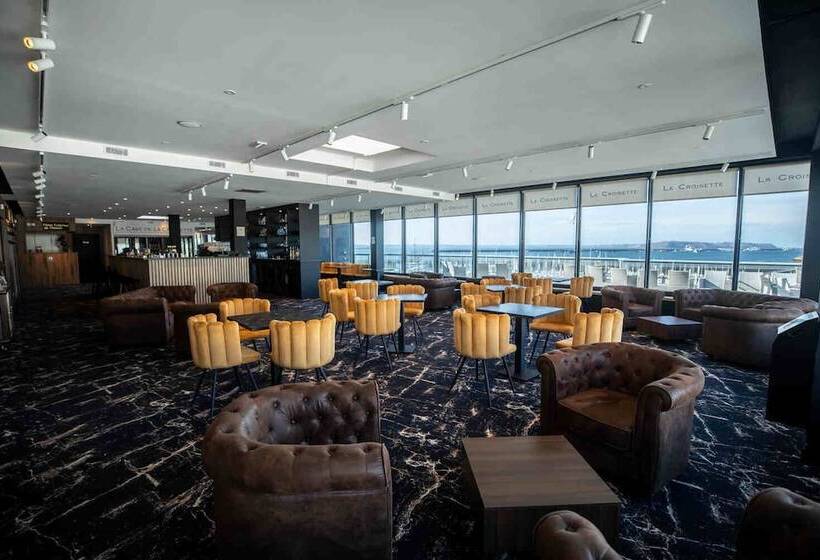 ホテル Le Barracuda & Spa, Centre Port, Pieds Dans L Eau, Vue Mer