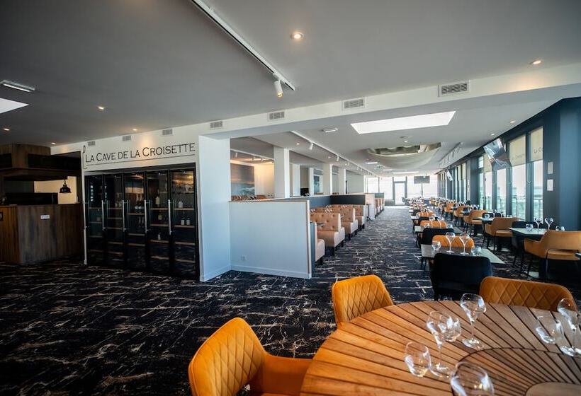 ホテル Le Barracuda & Spa, Centre Port, Pieds Dans L Eau, Vue Mer