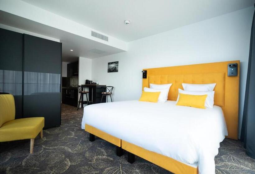 ホテル Le Barracuda & Spa, Centre Port, Pieds Dans L Eau, Vue Mer