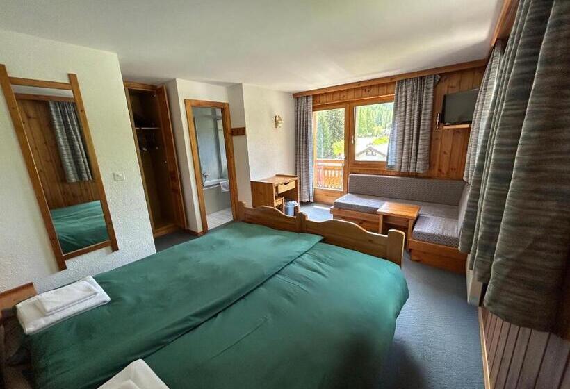 בית מלון כפרי Les Bouquetins