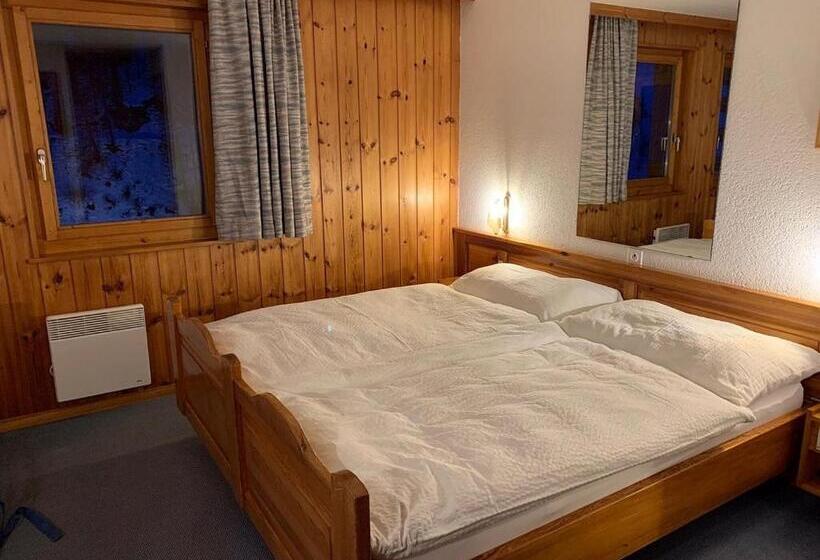 בית מלון כפרי Les Bouquetins