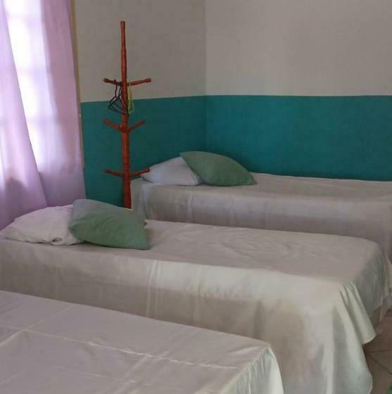 ホテル Lirios Da Vila Pousada