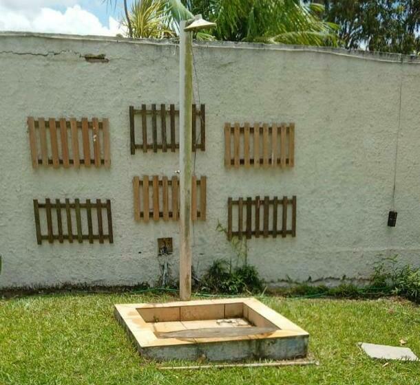 ホテル Lirios Da Vila Pousada