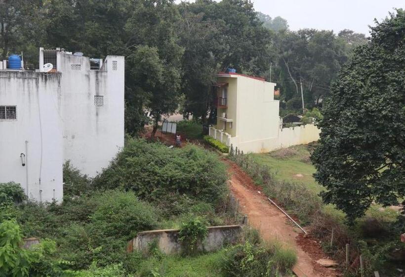 호텔 Nakshatra Resort