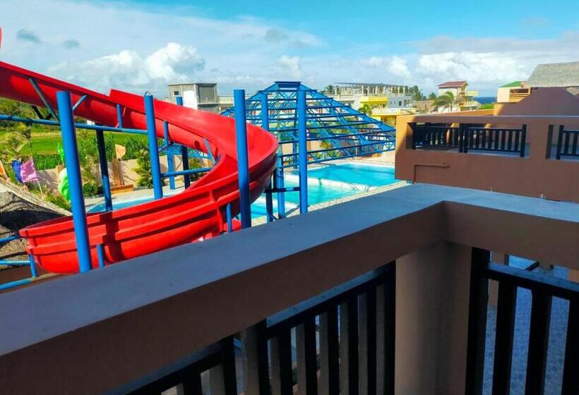 בית מלון כפרי Nest Resort