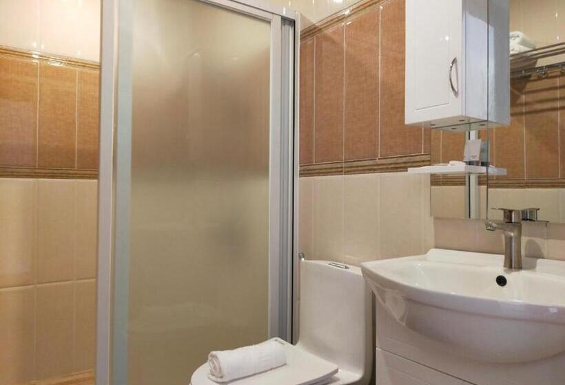 בית מלון כפרי Nest Resort