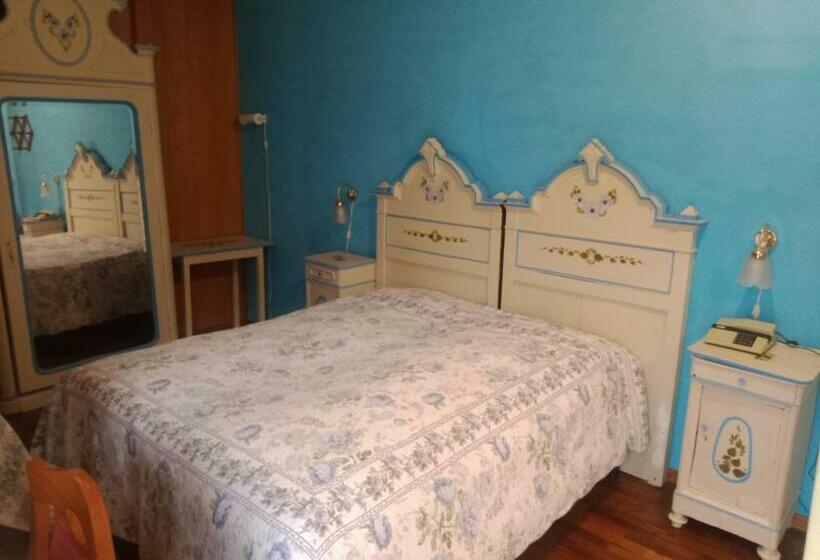 ホテル Oberthaler