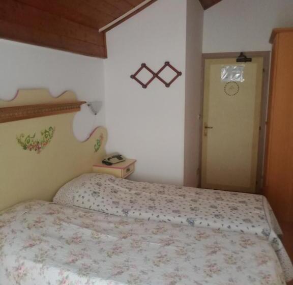 ホテル Oberthaler