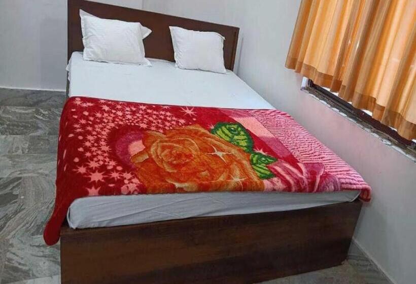 בית מלון כפרי Oyo 70405  K