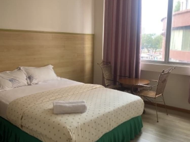 Отель Oyo 90686 Sianglory Inn