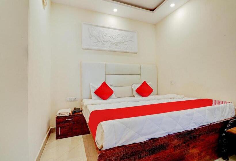 فندق Oyo Flagship 70371 Mystic