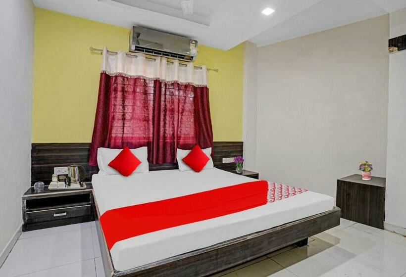 Flagship Hotel New Punjab Lodging