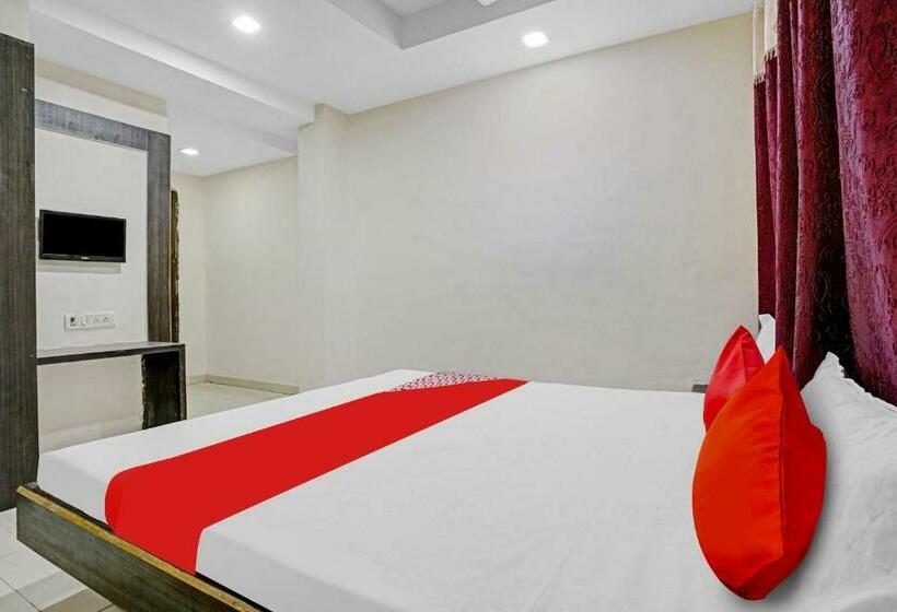 Flagship Hotel New Punjab Lodging