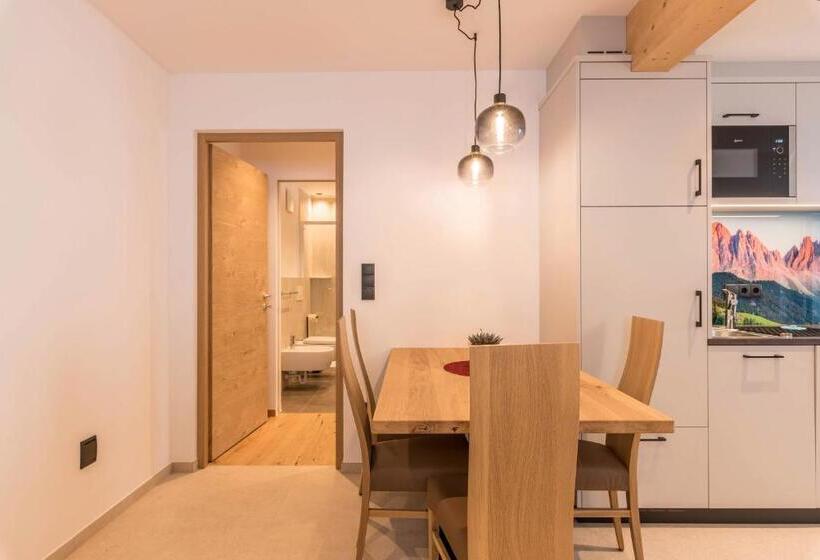 בית מלון כפרי Planerhof Apartment Edelweiss