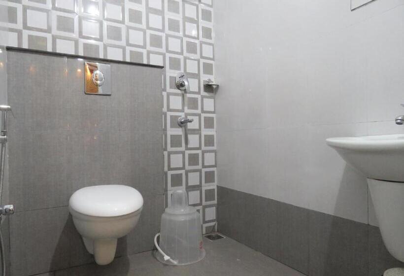 Отель Reegate Inn Near South Railway Station