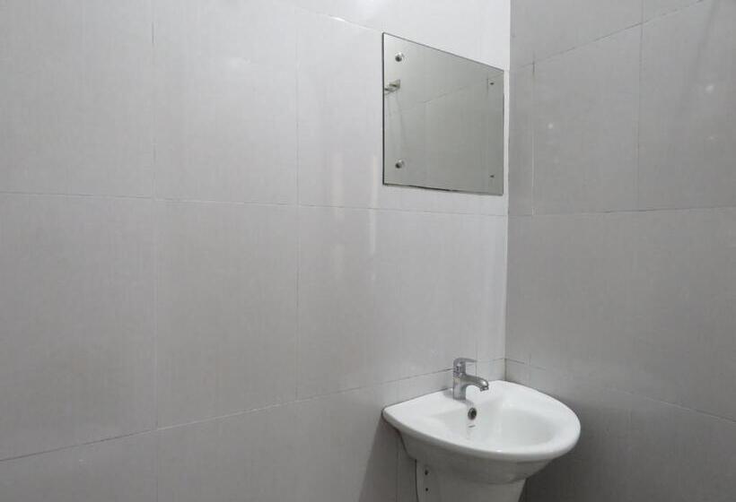 Отель Reegate Inn Near South Railway Station