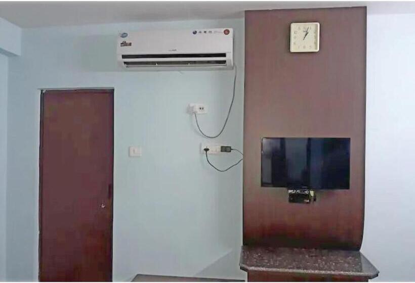 בית מלון כפרי Royal Palace, Begusarai