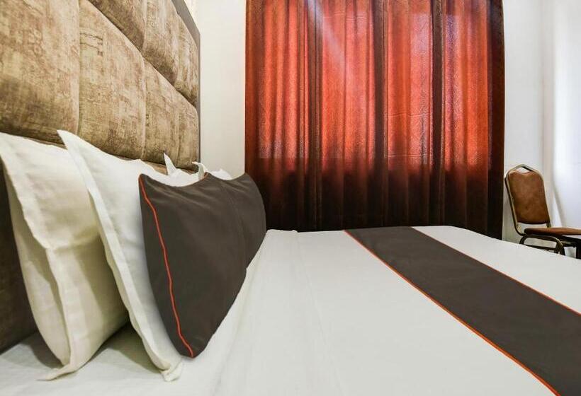 Отель Royal Regency