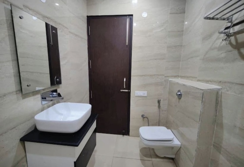 Отель Royal Regency