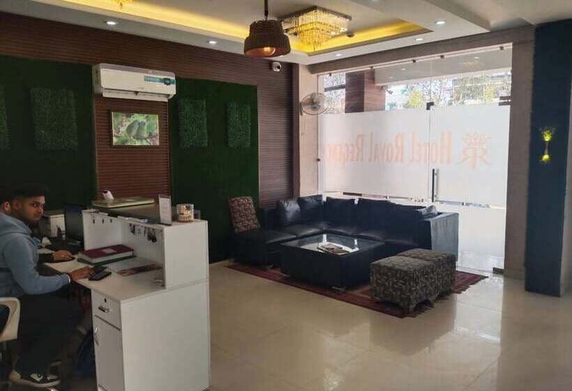 Отель Royal Regency