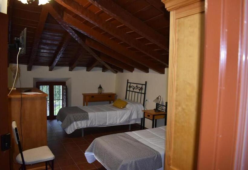 ホテル Rural El Refugio De Los Templarios