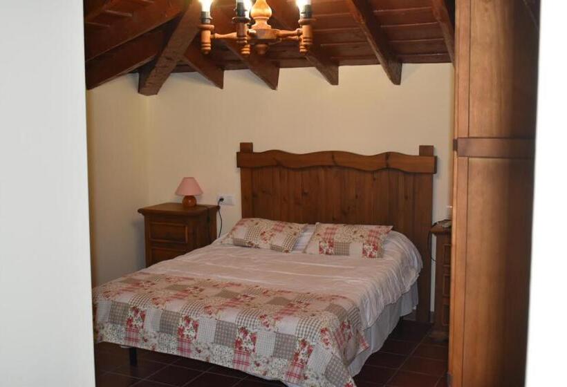 ホテル Rural El Refugio De Los Templarios