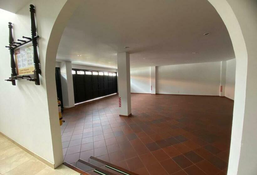 فندق San Gabriel Hospedería