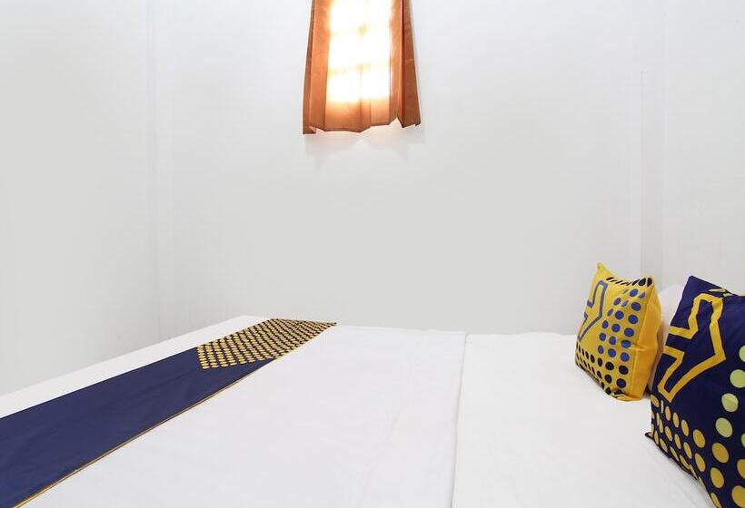 בית מלון כפרי Spot On 91935 Hellena Guesthouse