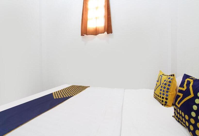 בית מלון כפרי Spot On 91935 Hellena Guesthouse