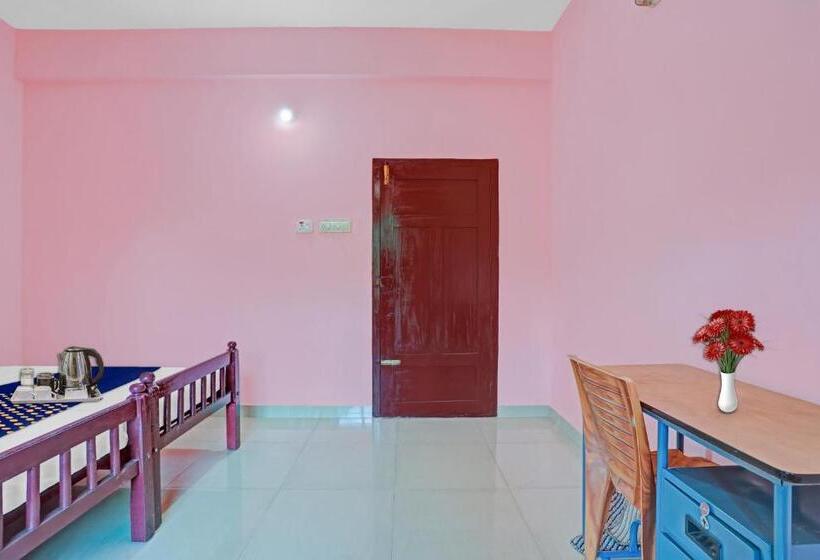 ホテル Spot On Greenland Residency