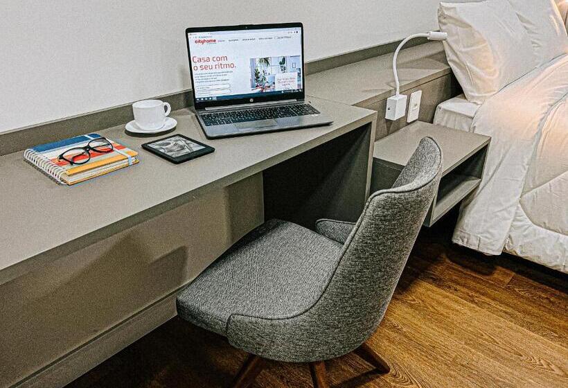 Отель Studios Cityhome Maxplaza Canoas