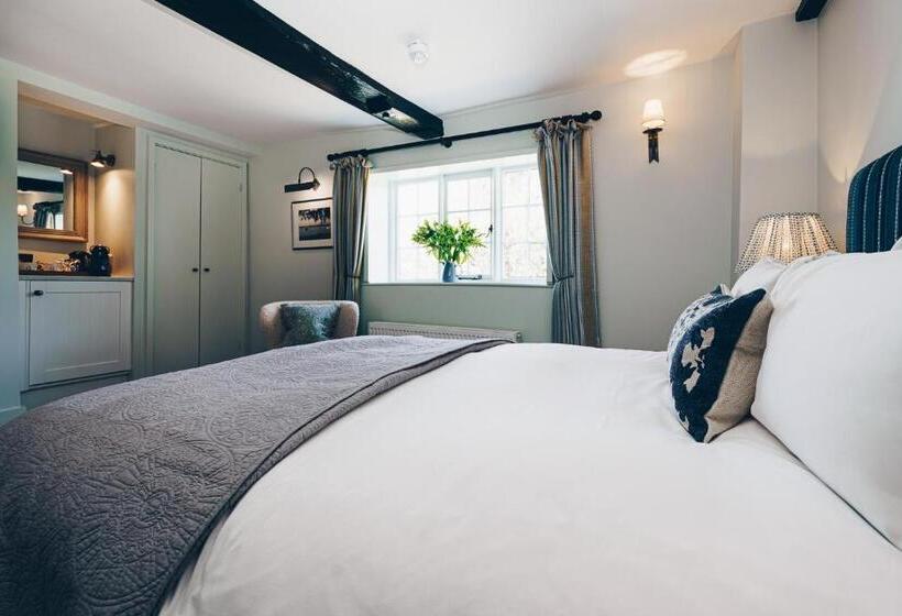 Отель The Crab & Lobster