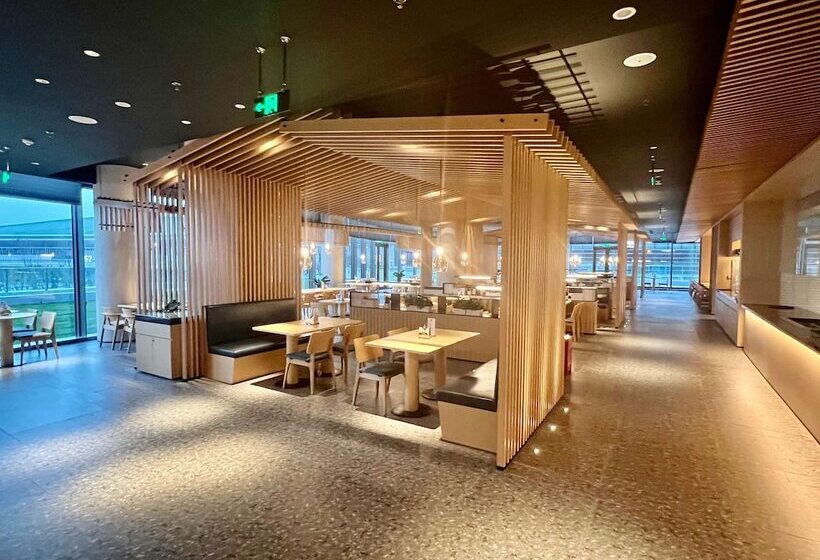 هتل La Quinta By Wyndham Shanxi Xiaohe Xincheng