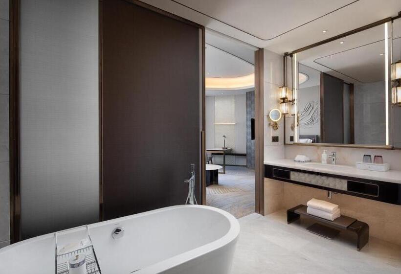 هتل La Quinta By Wyndham Shanxi Xiaohe Xincheng