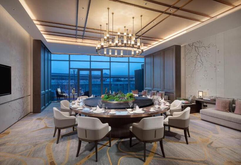 هتل La Quinta By Wyndham Shanxi Xiaohe Xincheng