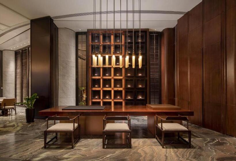 هتل La Quinta By Wyndham Shanxi Xiaohe Xincheng