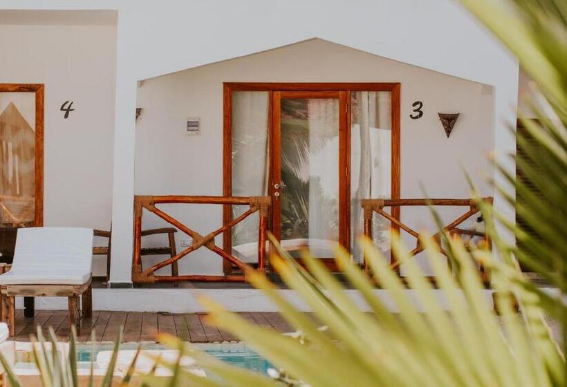 La Playa Paradise Resort