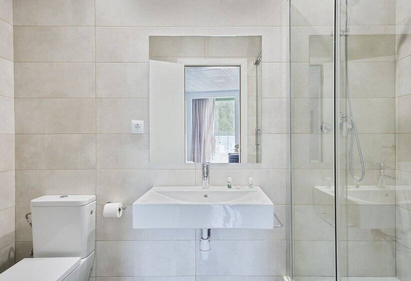 Les Begues Apartments