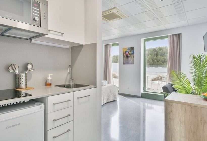 Les Begues Apartments