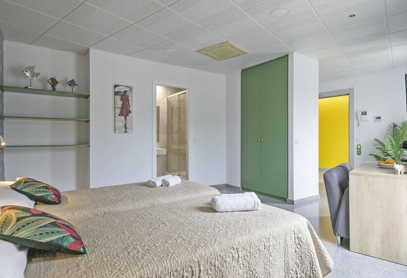 Les Begues Apartments