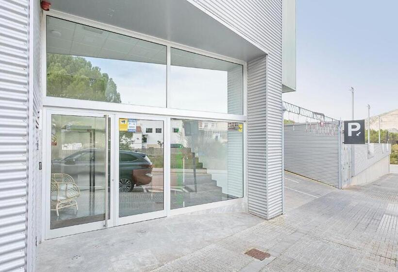 Les Begues Apartments