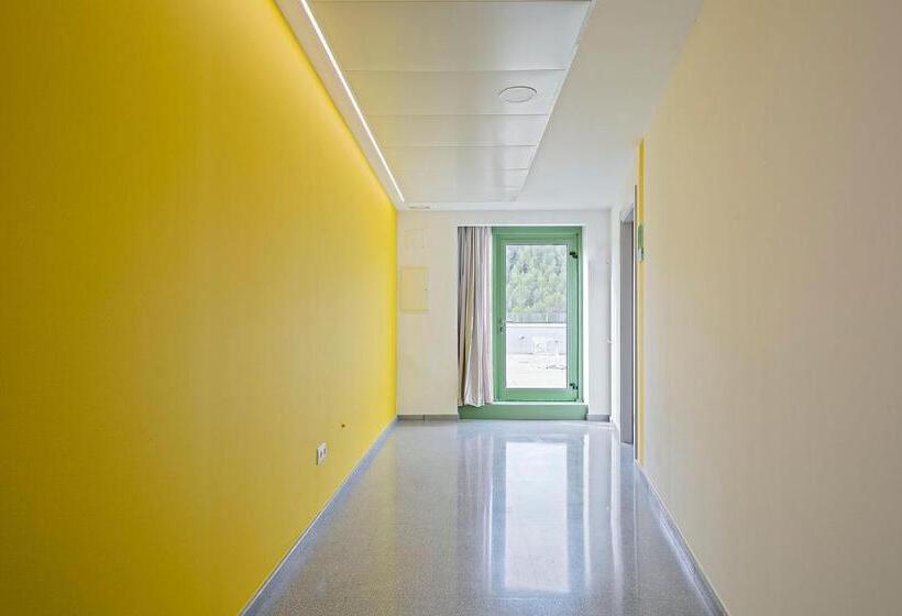 Les Begues Apartments