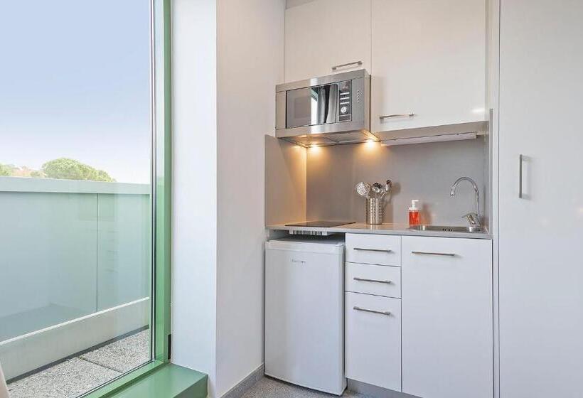 Les Begues Apartments