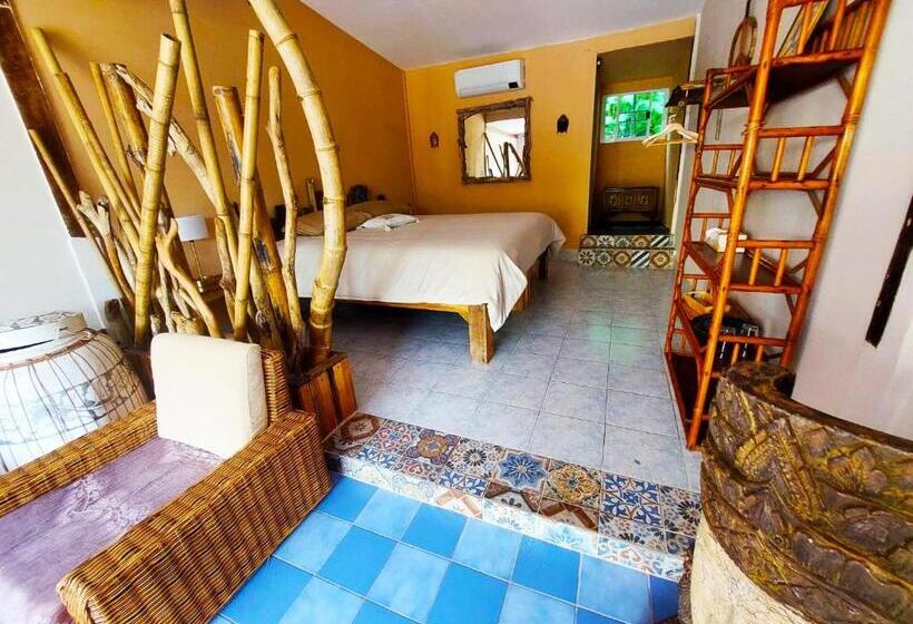 Пансион Baan Sikhao Yanui