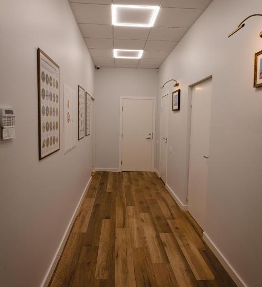 پانسیون Birch Alley Self Check In