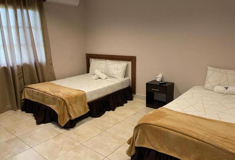 بنسيون Brisas De Coclé