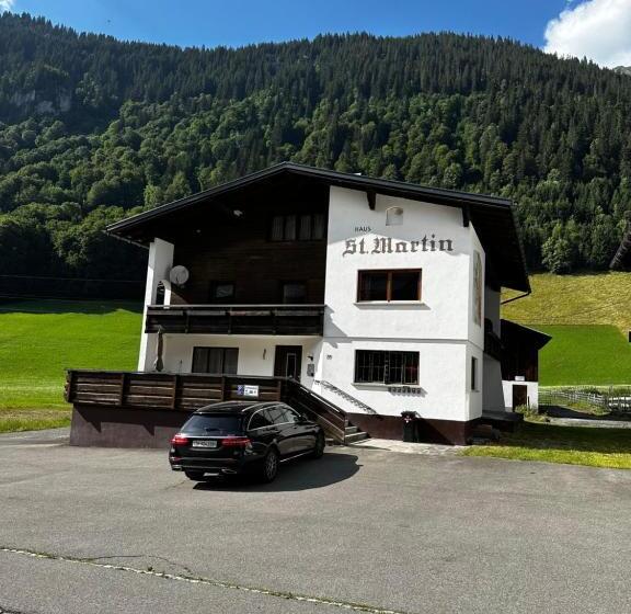 بنسيون Haus St. Martin