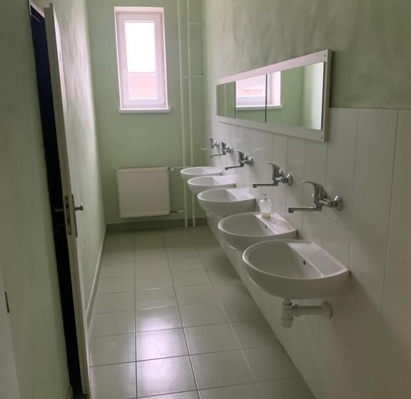 بنسيون Hostel Sos Moldava